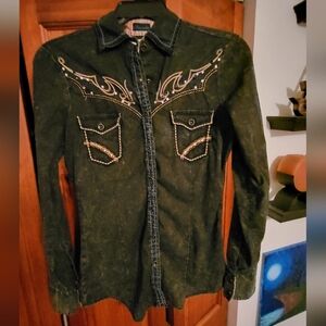 Womens ROAR shirt, Sz Small